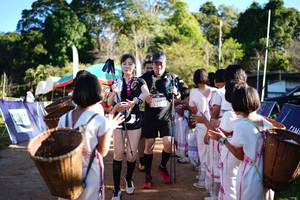 BIB: 
                            <button type="button" onclick="openModal(19043104)" class="btn btn-primary btn-sm float-right btn-popup" data-toggle="modal" data-target=".modal-high-quality">
                        <i class="fas fa-shopping-cart"></i> Add to Cart
                    </button>
                                            <button type="button" onclick="isThisMe(19043104, true)" class="btn btn-success btn-sm float-right btn-popup btn-isme hidden" data-toggle="tooltip" data-placement="bottom" title="นี่คือรูปของคุณใช่ไหม คลิกที่นี่เพื่อเอาเข้าอัลบั้ม">
                        <i class="fas fa-plus"></i> Add to album
                    </button>
                    <button type="button" onclick="isThisMe(19043104, false)" class="btn btn-warning btn-sm float-right btn-popup btn-isnotme hidden">
                        <i class="fas fa-ban"></i> Remove from album
                    </button>